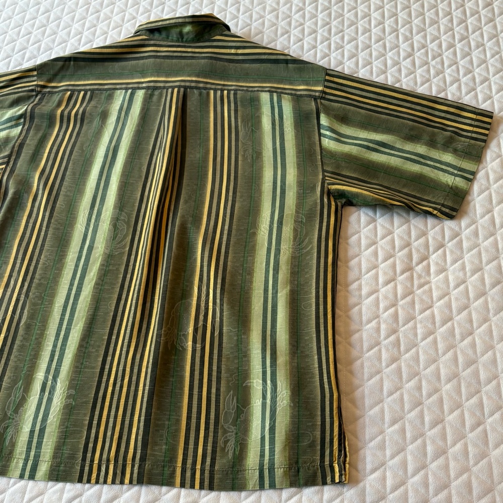 Tommy Bahama 100% Silk Men’s Shirt Sz M Striped Short Sleeve Crab Jacquard Print - Picture 11 of 14